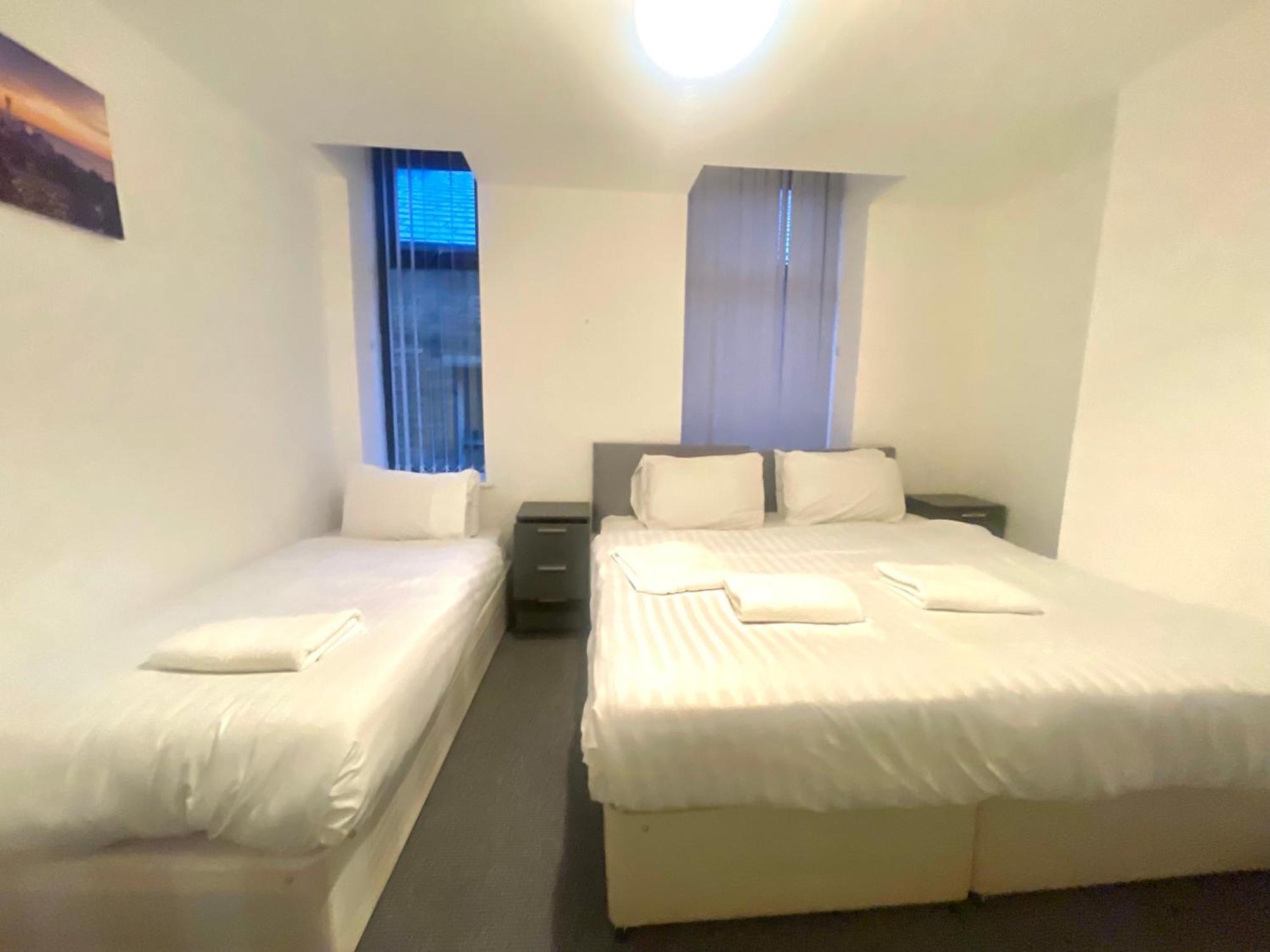 Amhc City Apartments Bradford City Centre One & Two Bedroom Apartments, 24 Hours Express Self Check In, Long Stay Contractors Welcome, Paid Parking Available Nearby Екстериор снимка